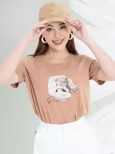 Áo phông nữ phom rộng in hình cô gái