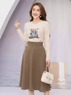 Áo phông nữ dài tay in hình hoa Art works