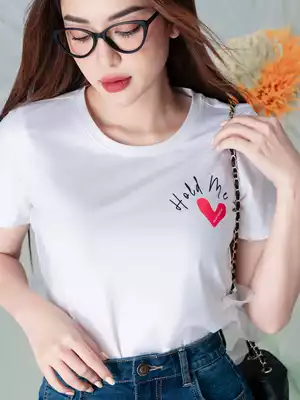 Áo phông nữ in hình tim Hold me