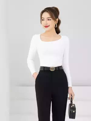 Áo thun dài tay dáng ôm cổ lệch