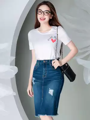 Áo phông nữ in hình tim Hold me