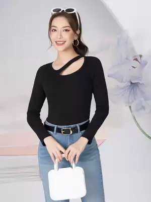 Áo thun nữ dáng ôm dài tay cổ cách điệu