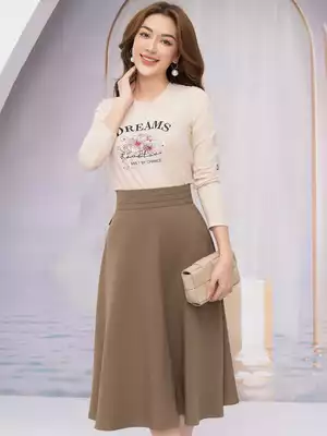 Áo phông nữ dài tay in chữ Dreams