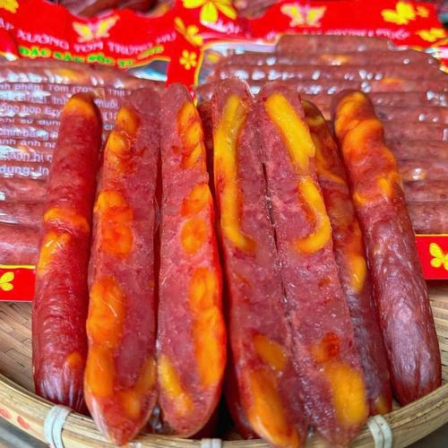 Lạp Xưởng Khô Tôm Trứng Muối