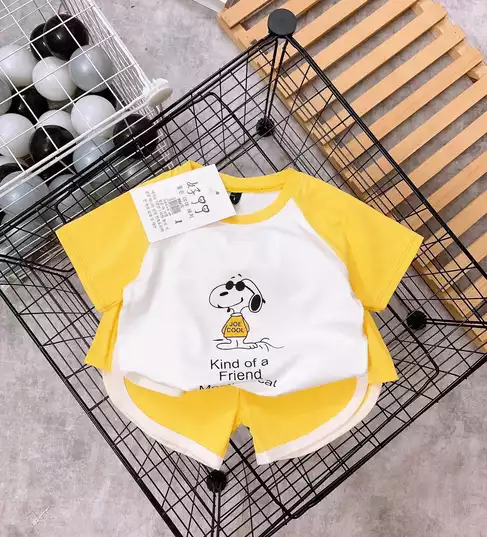 Product image - BỘ CỘC CHÓ SNOOPY MẶC ÁO VÀNG