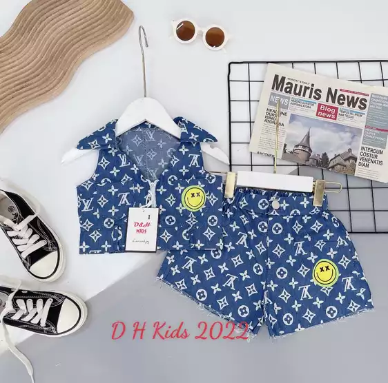 Product image - 641- BỘ LV MẶT CƯỜI VÀNG XX