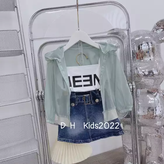 Product image - 642- SÉT 3 CHI TIẾT ÁO MŨ CHÂN VÁY BÒ