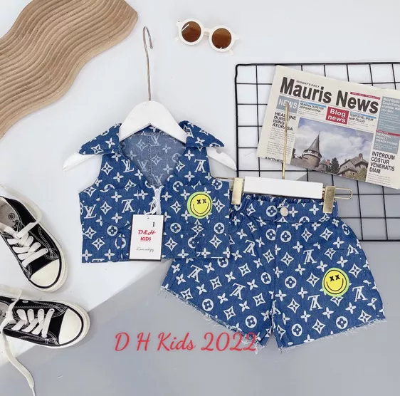 Product image - 641- BỘ LV MẶT CƯỜI VÀNG XX