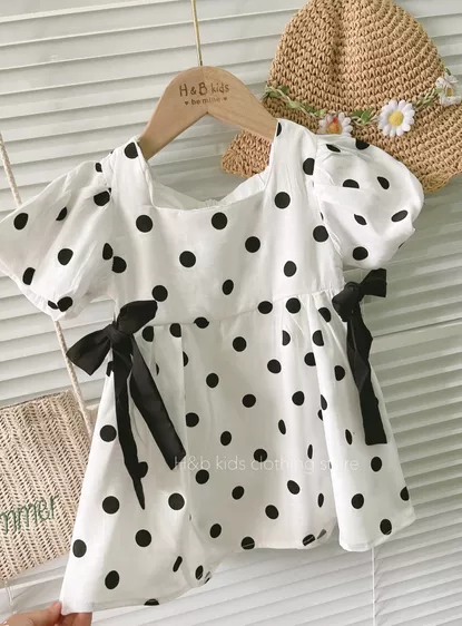 Product image - VÁY TRẮNG CHẤM BI CÓ DÂY BUỘC