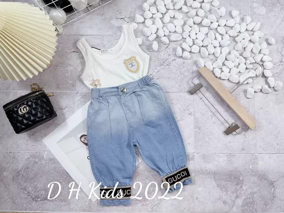 Product image - 638- BỘ 3 LỖ CHANEL KÈM NGÔI SAO