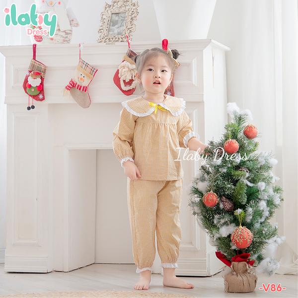 Pyzama kẻ phối ren