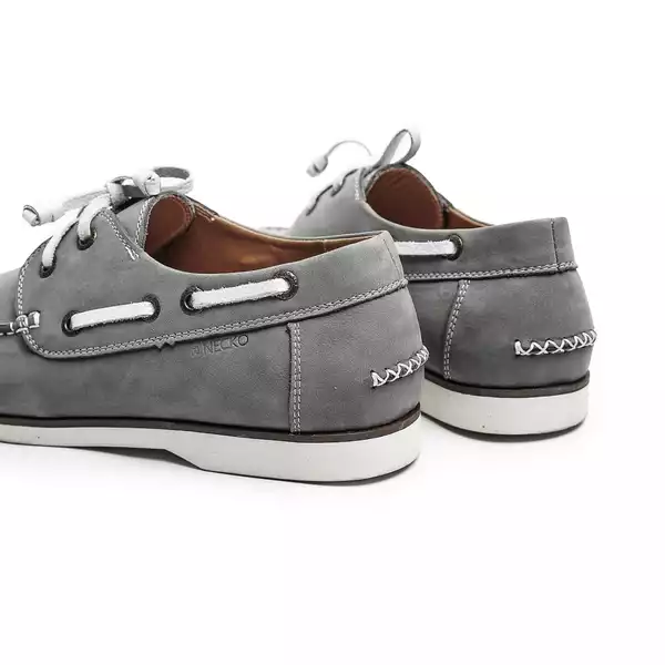 Giày da lộn phong cách CS447