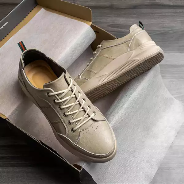 Sneaker da thật CS560