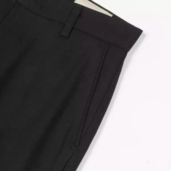 BASIC BLACK FLARED PANTS