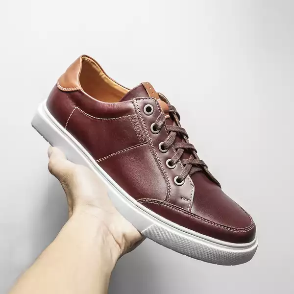 Giày thể thao da thật CS444