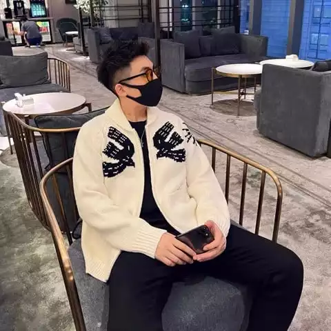 Cardigan én