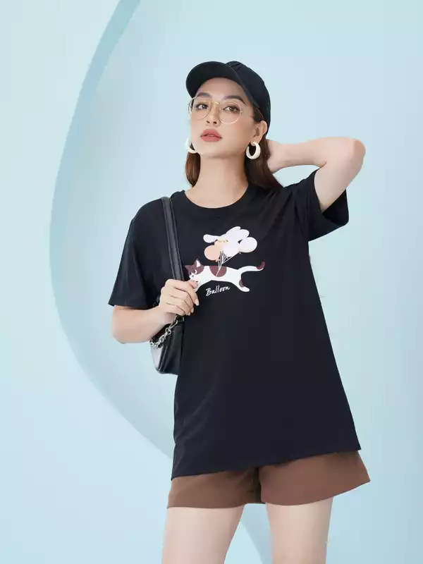 Áo phông nữ dáng suông