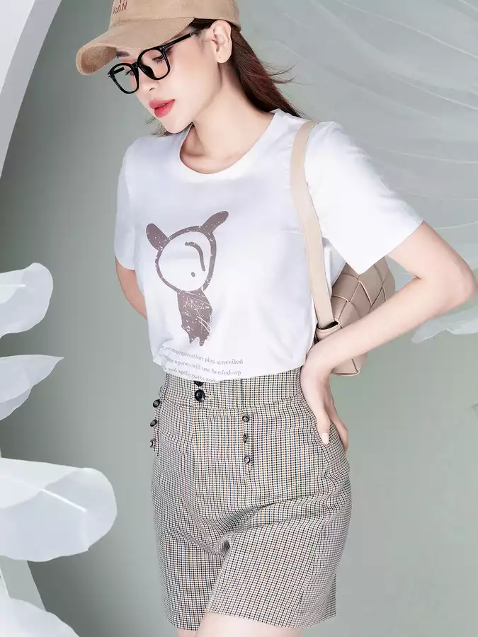 Áo phông nữ phom rộng in hình thỏ