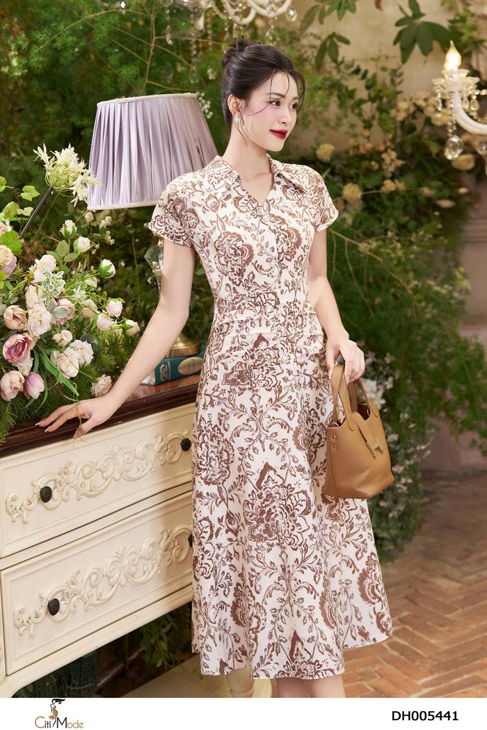 Đầm xòe họa tiết nâu cổ đức nhún eo tay chờm