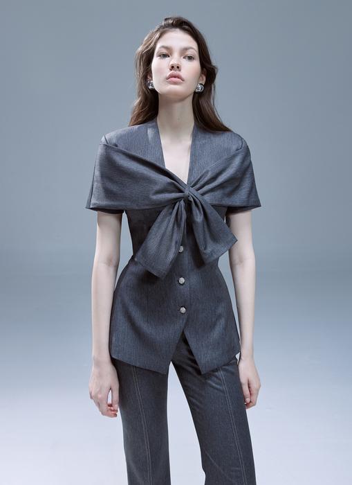 TRIO JI - Premium Women's Fashion | Exclusive & Timeless Design