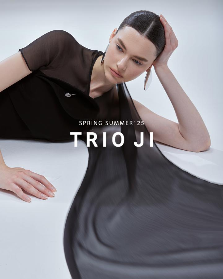 TRIO JI アイボリープリーツドレス（Dress | TRIO JI）