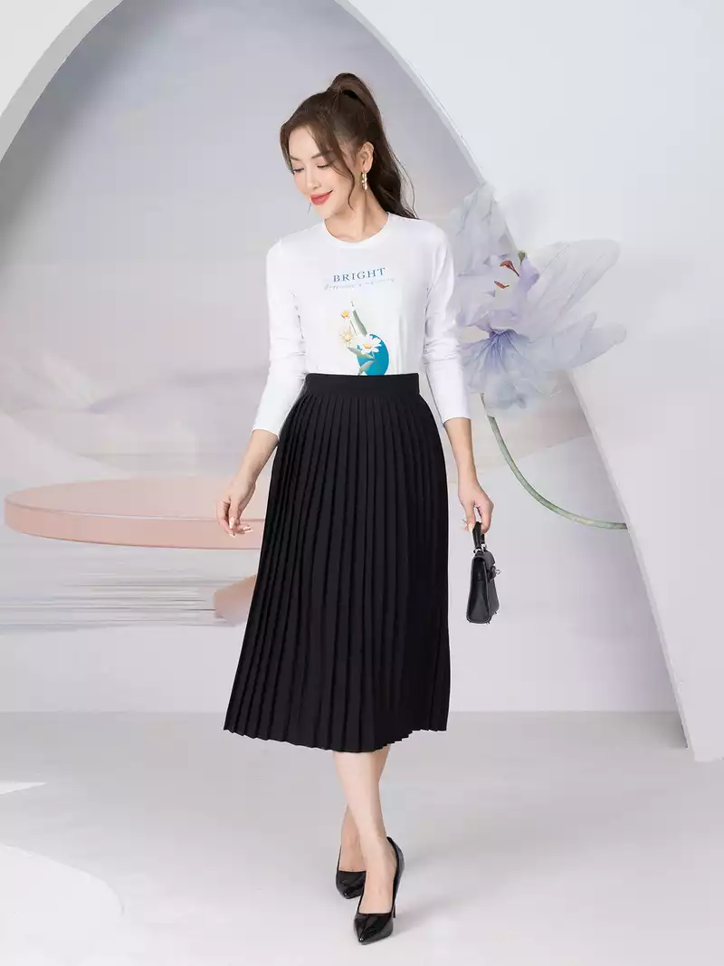 Áo thun nữ dài tay in hình hoa cúc Bright