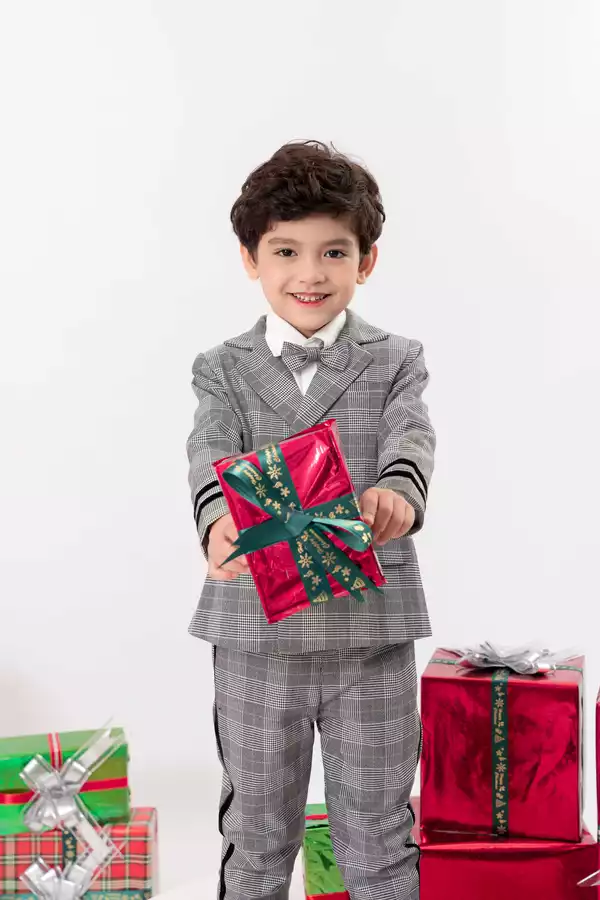 Set vest kẻ phối dây nhung