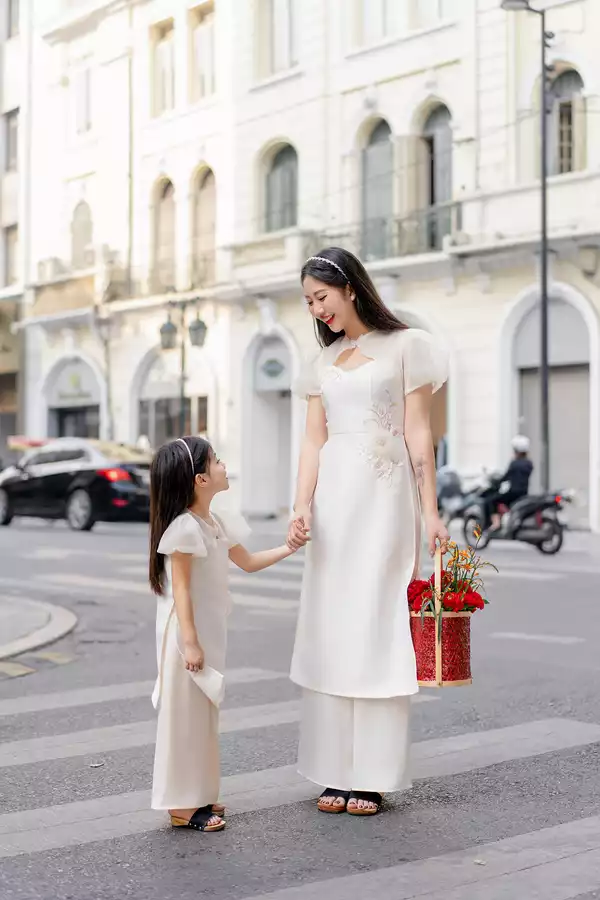 Áo dài Nhã Kỳ mẹ