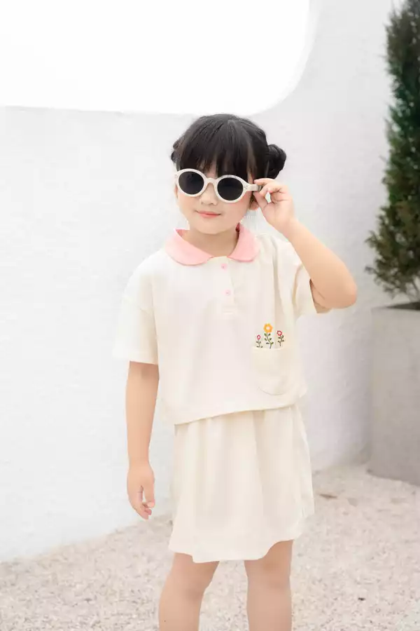 Set bé gái crotop phối cổ kèm chân váy xẻ