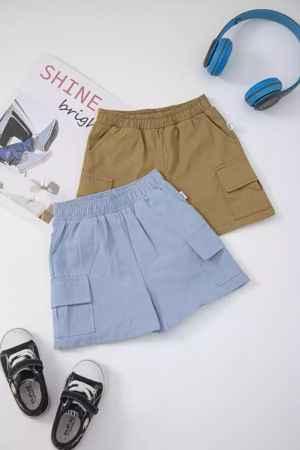 Quần kaki bổ dọc túi cơi