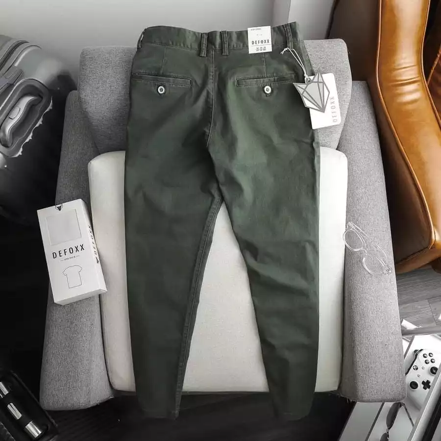 Quần kaki nam Xanh rêu 