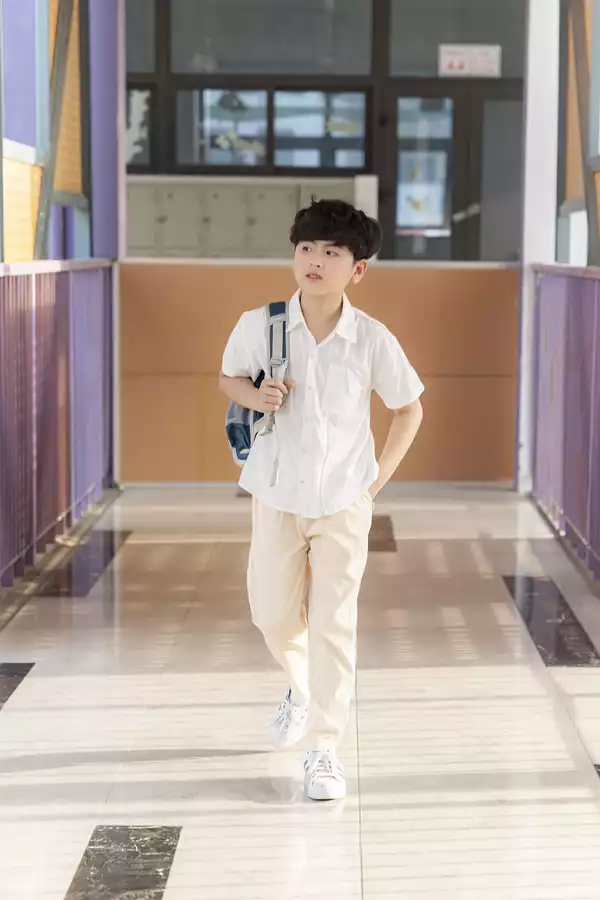 Quần đi học bé trai 2 ly lật