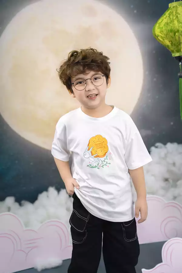 Áo phông cộc tay in Trung thu