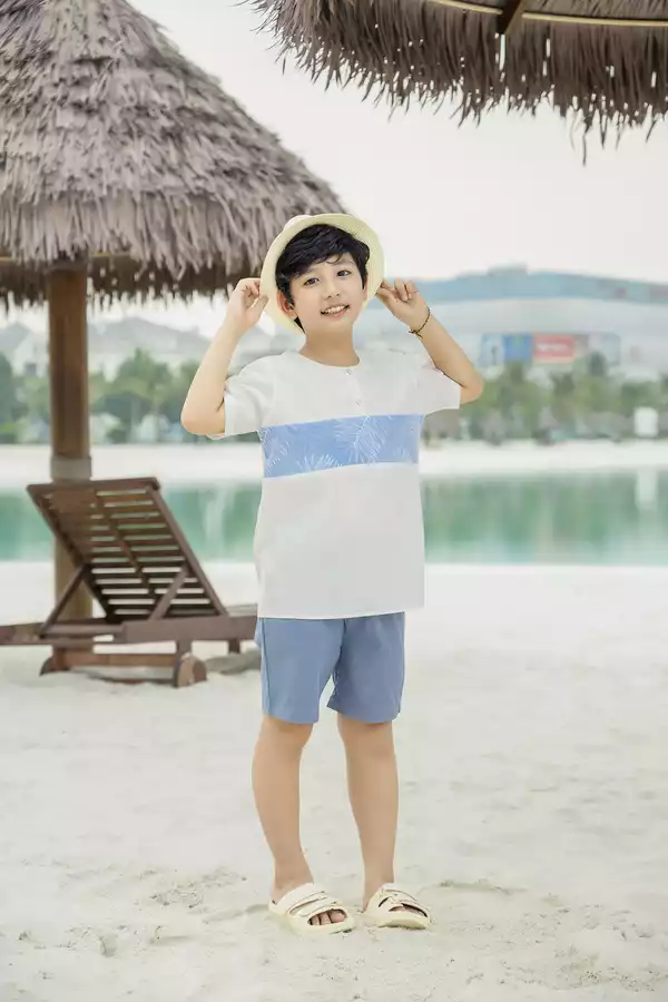 Bộ bé trai cổ tàu phối ngực