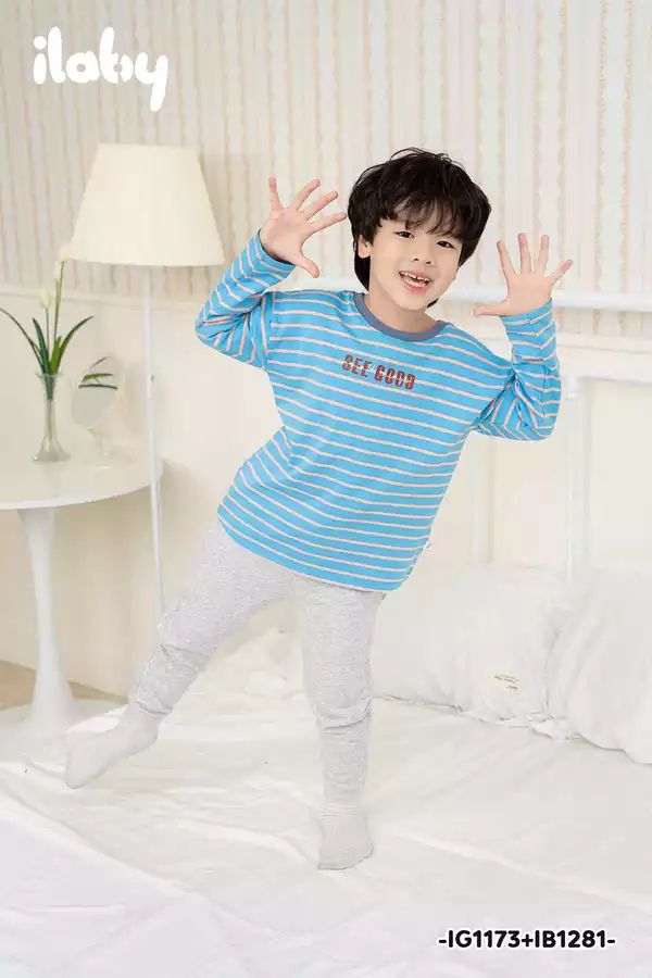 Áo thun kẻ dài tay in chữ