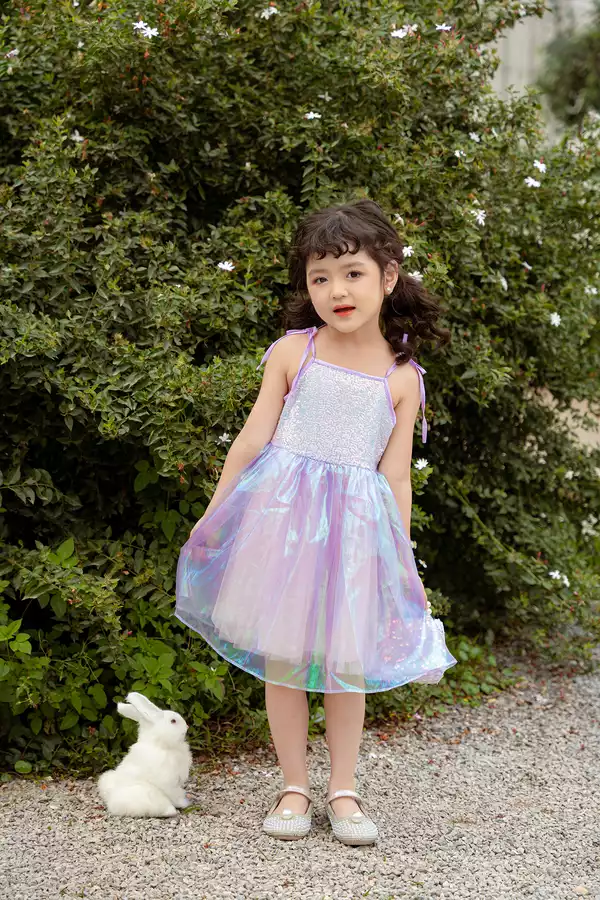 Váy hai dây kim sa tơ bóng