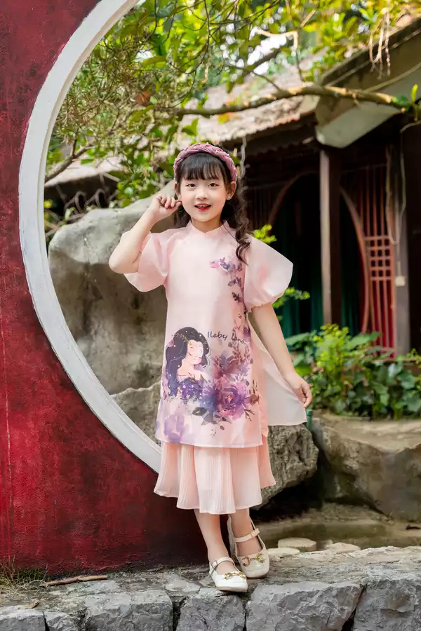 Áo dài hồng Ilabyland in hình