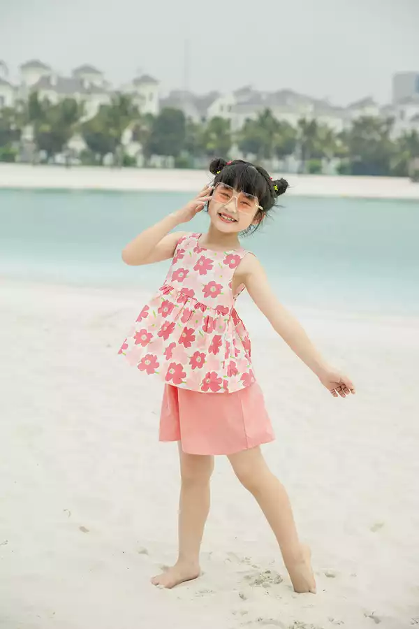 Set bé gái áo hoạ tiết buộc nơ sau