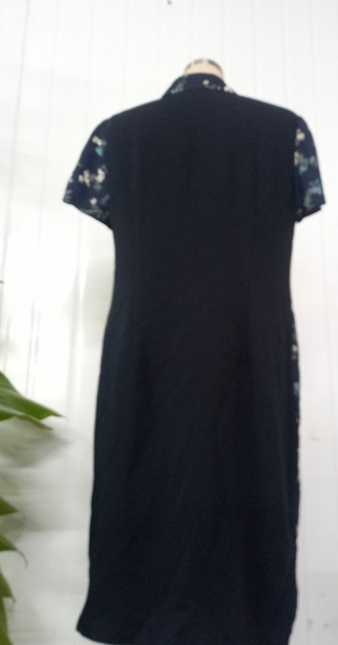 Đầm xanh đen họa tiết phối cách điệu 18HC245_thumbnail_2