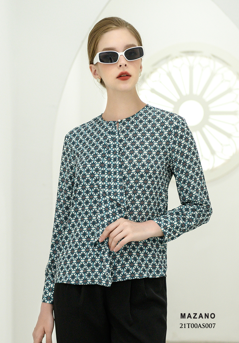 Áo sơ mi họa tiết cổ tròn bèo rủ_thumbnail_4