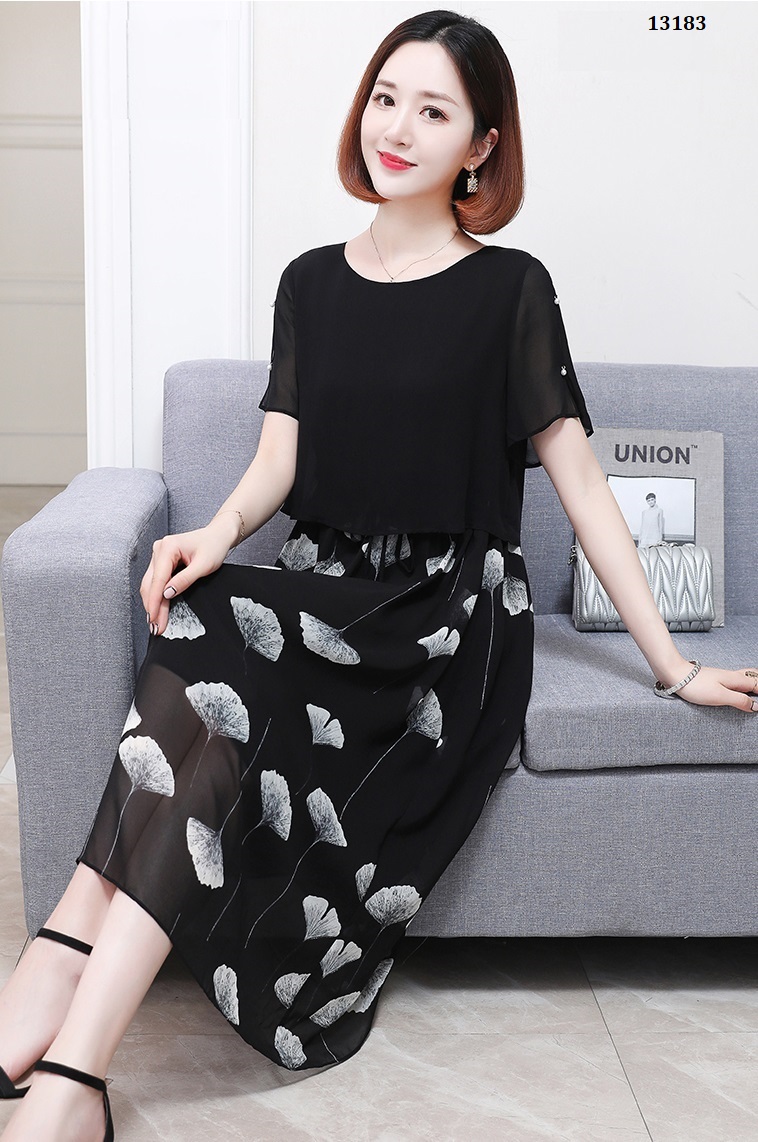 13183-Đầm voan xòe cổ tròn in họa tiết lá rẻ quạt _thumbnail_0