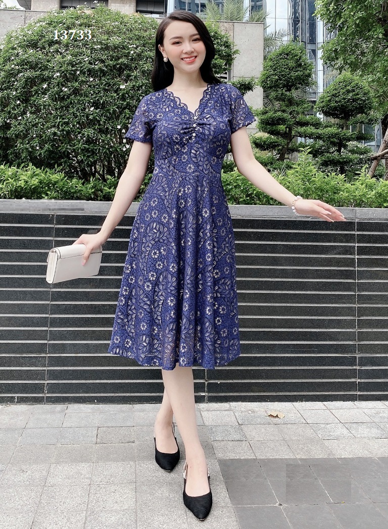 13733-ĐẦM REN CỔ V PHỐI NGỌC (miễn ship) _thumbnail_5