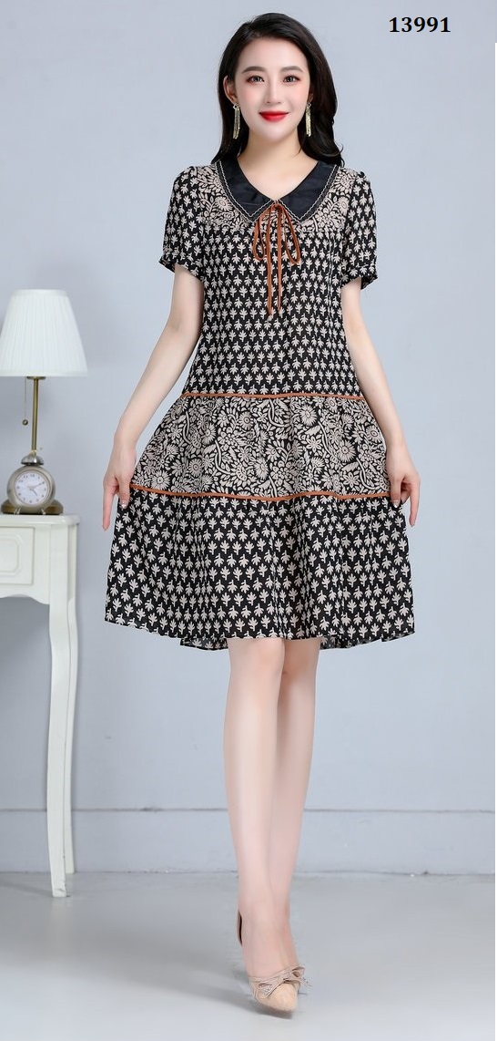 13991-Đầm suông A  cổ sen thắt nơ in họa tiết cổ điển (lụa 100D in)_thumbnail_0