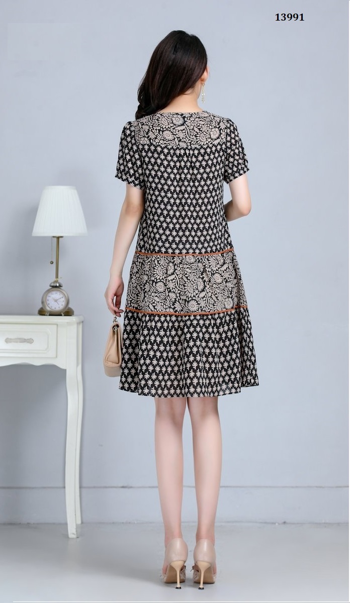 13991-Đầm suông A  cổ sen thắt nơ in họa tiết cổ điển (lụa 100D in)_thumbnail_1