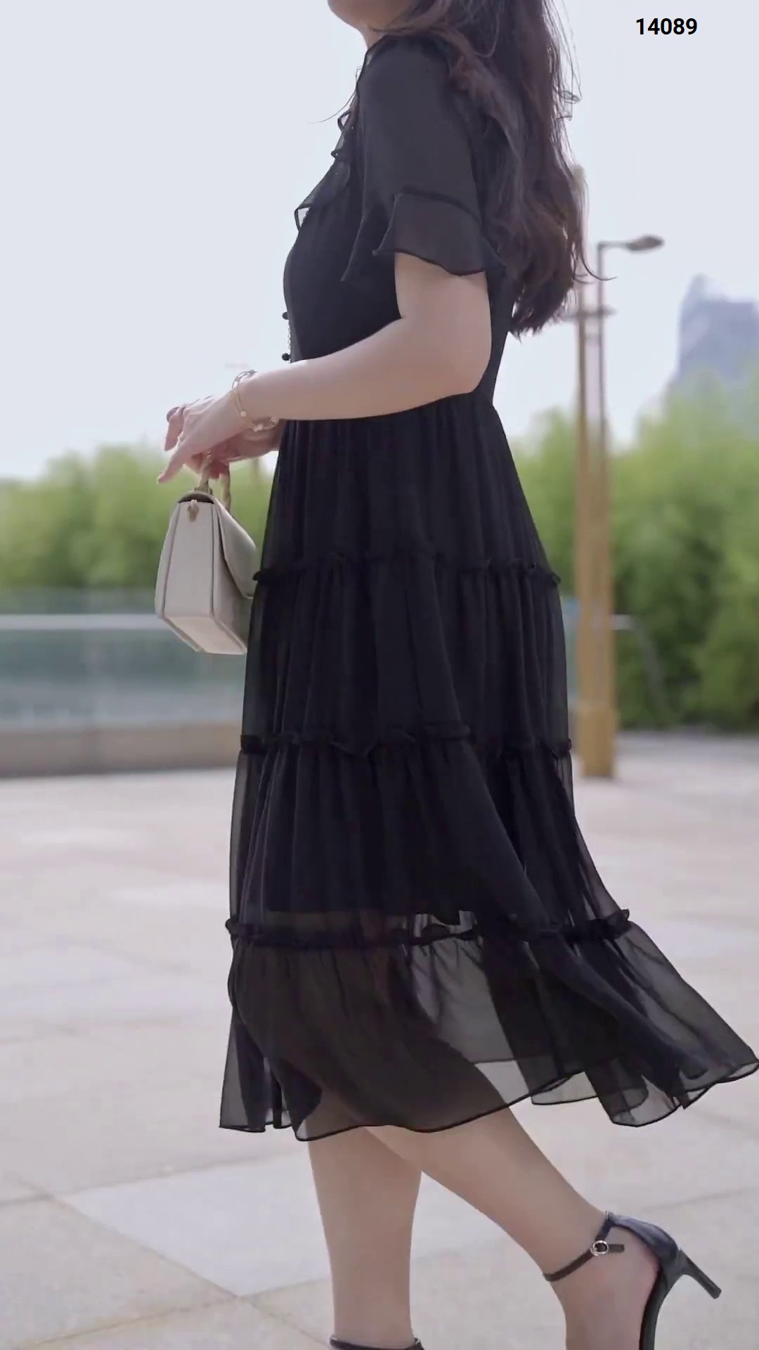 14089-Đầm voan cổ tim kết nút nhún viền tầng( voan, lót thun)FREESHIP_thumbnail_2