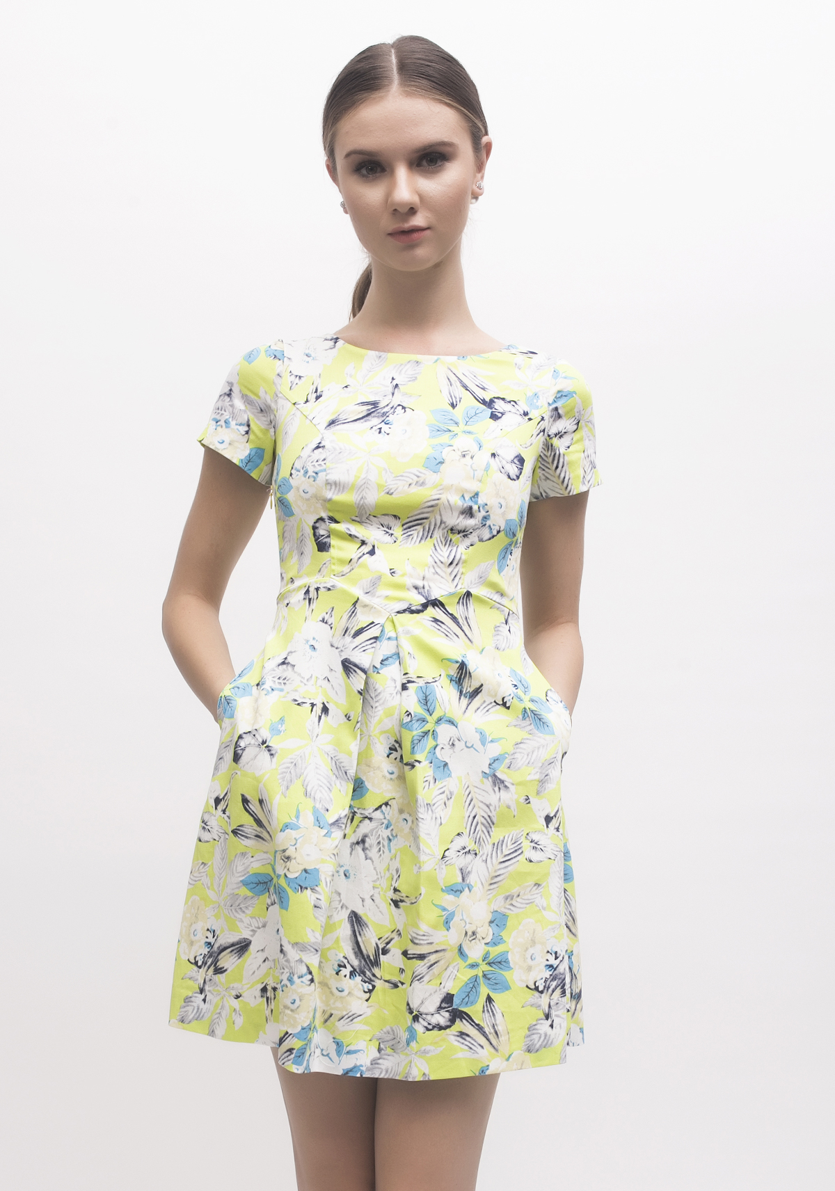 Váy thô mỏng họa tiết nhiệt đới