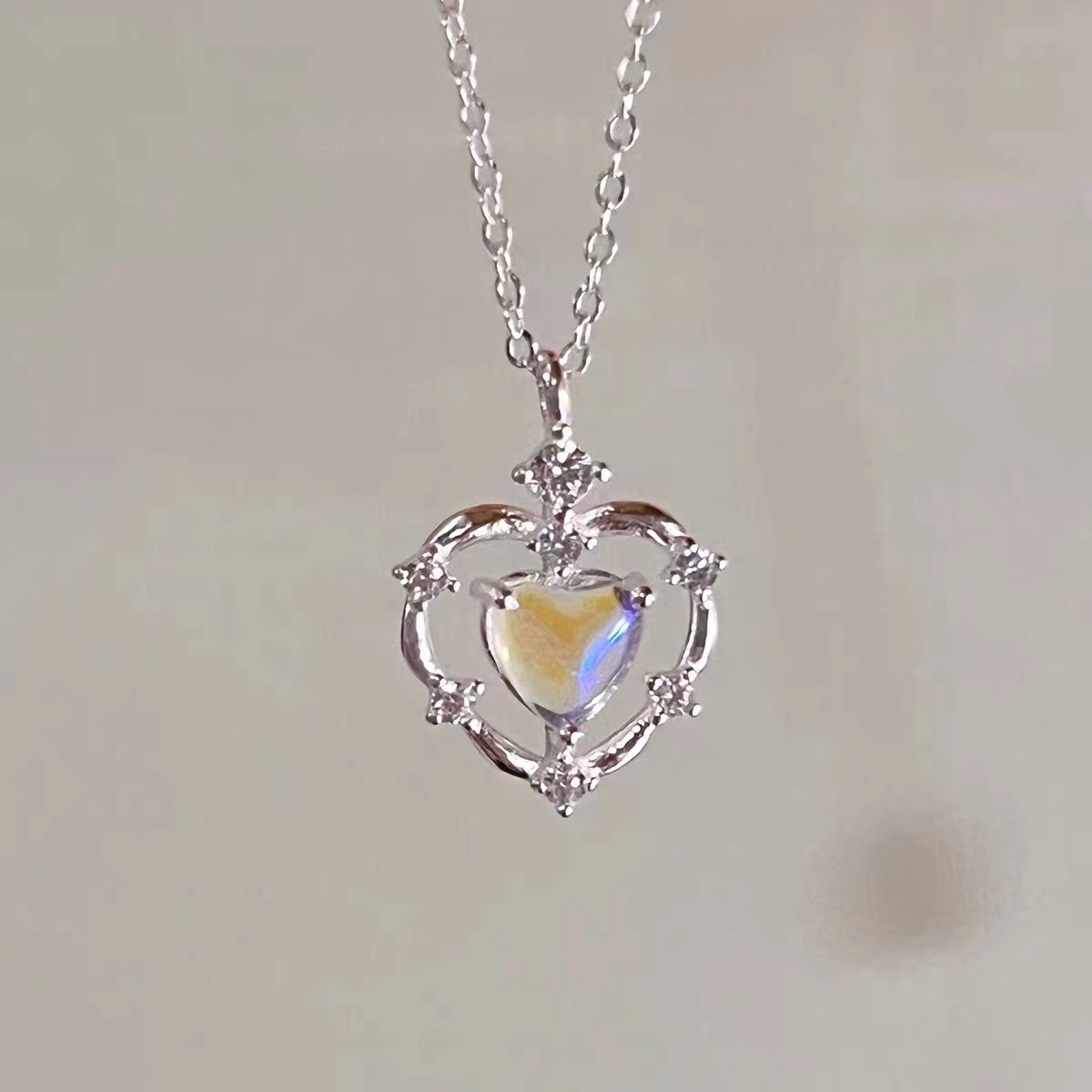 D217 - Dây chuyền trái tim thiên thần xi kim