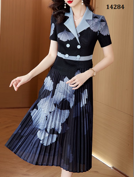 14284-Đầm xòe cổ vest tà dập ly in lá rẻ quạt (voan,lót)_thumbnail_2
