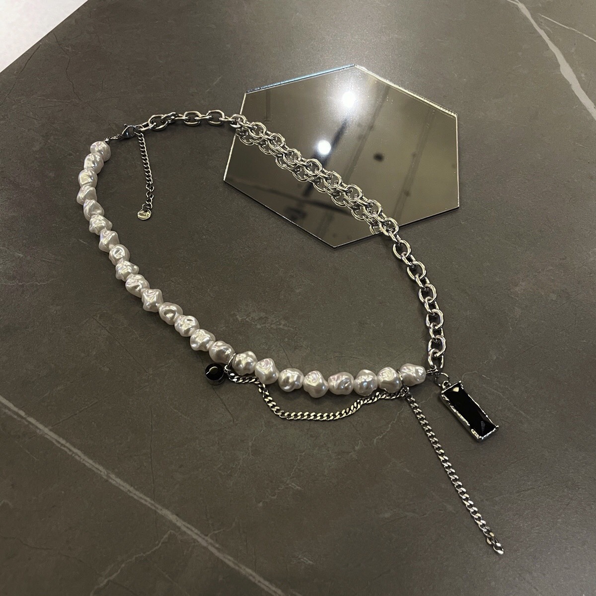 Pearl Chain Of Nobility_thumbnail_1