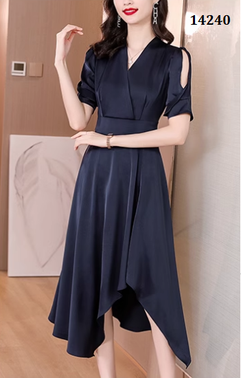 14240-Đầm đen dự tiệc tà sole cách điệu ( lụa, lót)_thumbnail_2